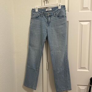 Hollister Women's Light Blue Straight Leg Low Rise Jeans